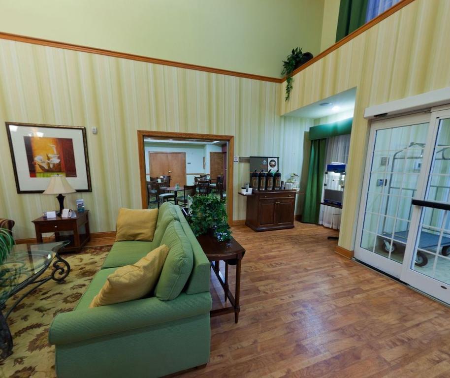 Comfort Inn & Suites High Point - Archdale Экстерьер фото