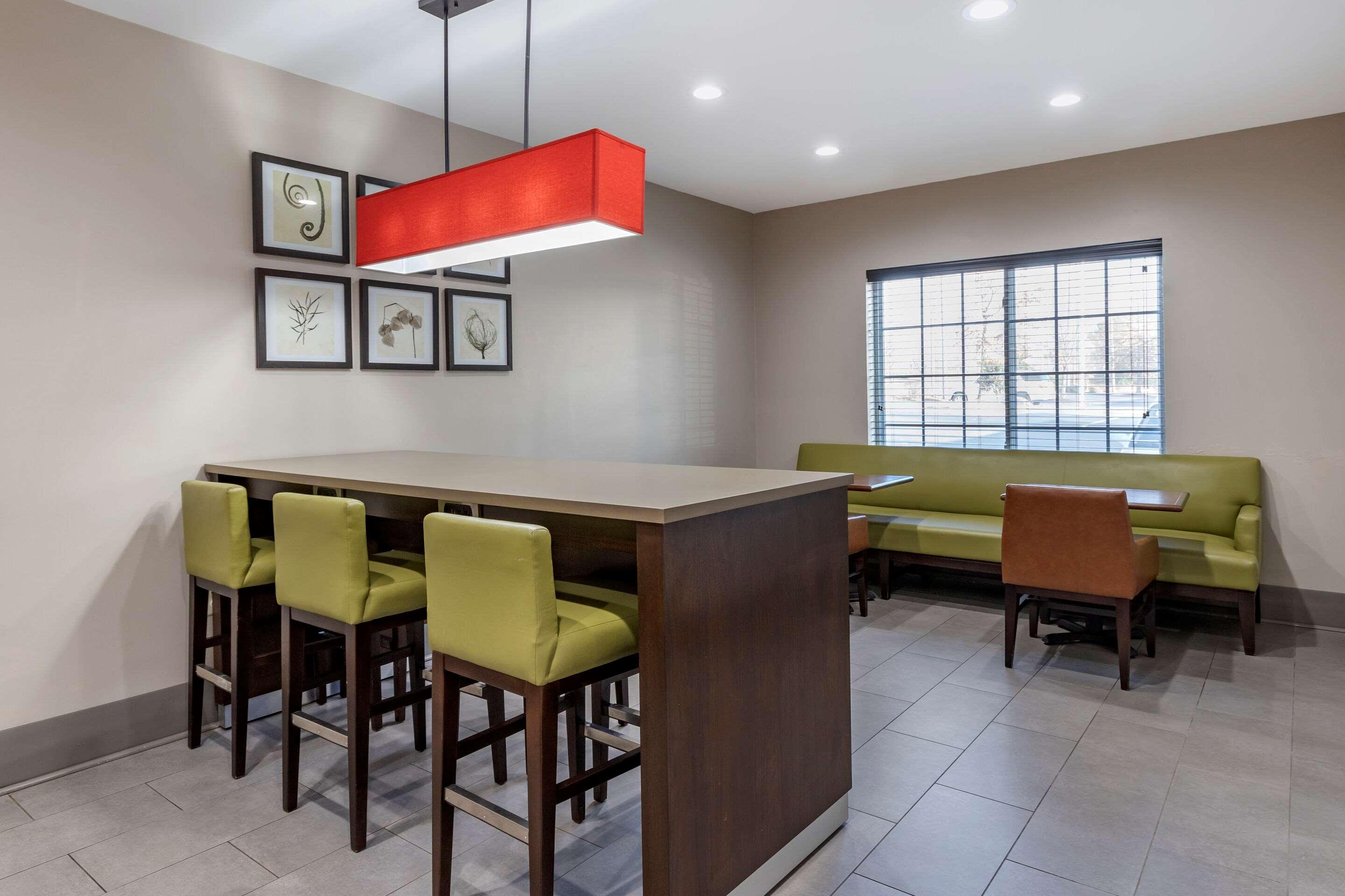 Comfort Inn & Suites High Point - Archdale Экстерьер фото