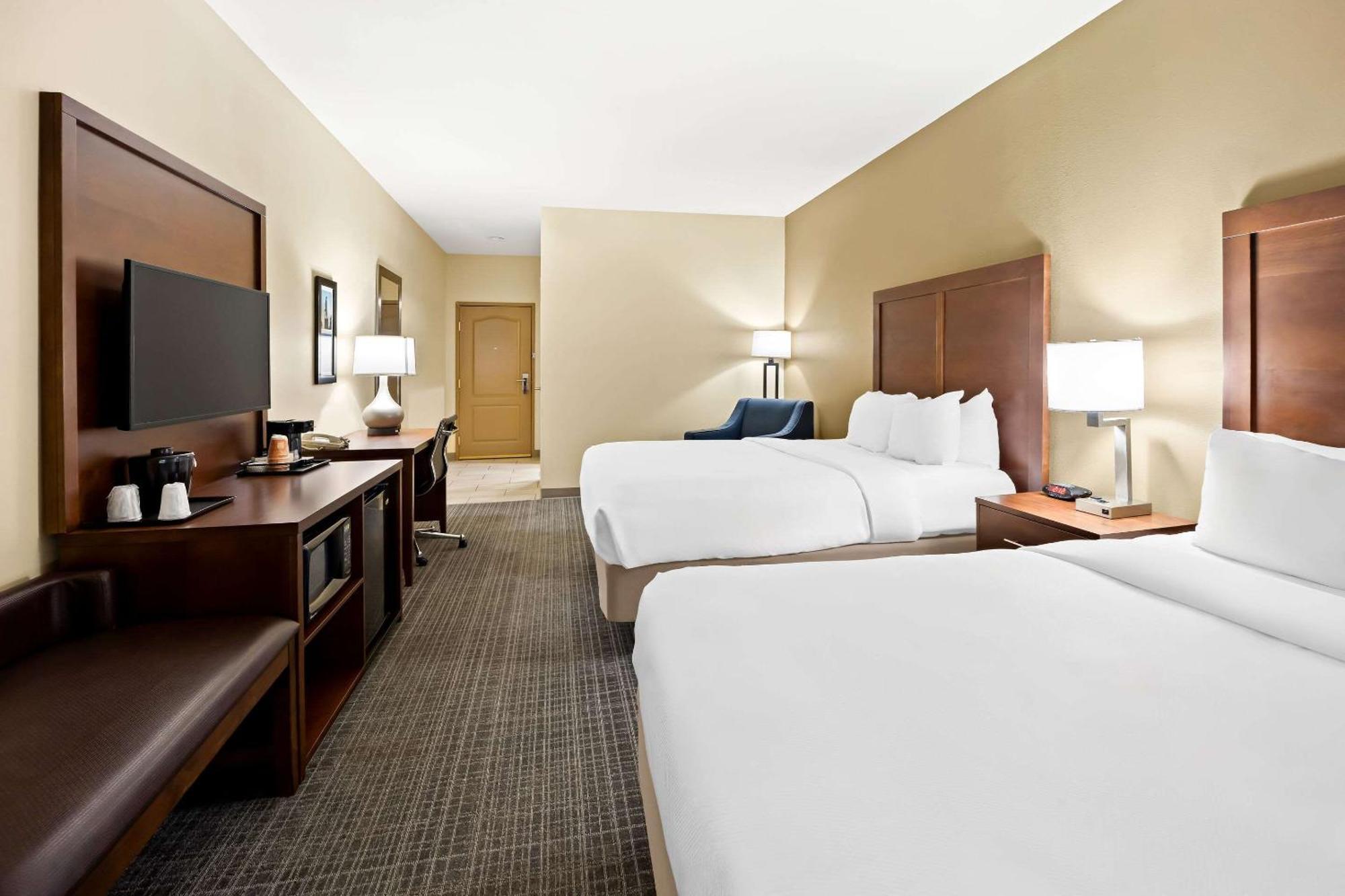 Comfort Inn & Suites High Point - Archdale Экстерьер фото