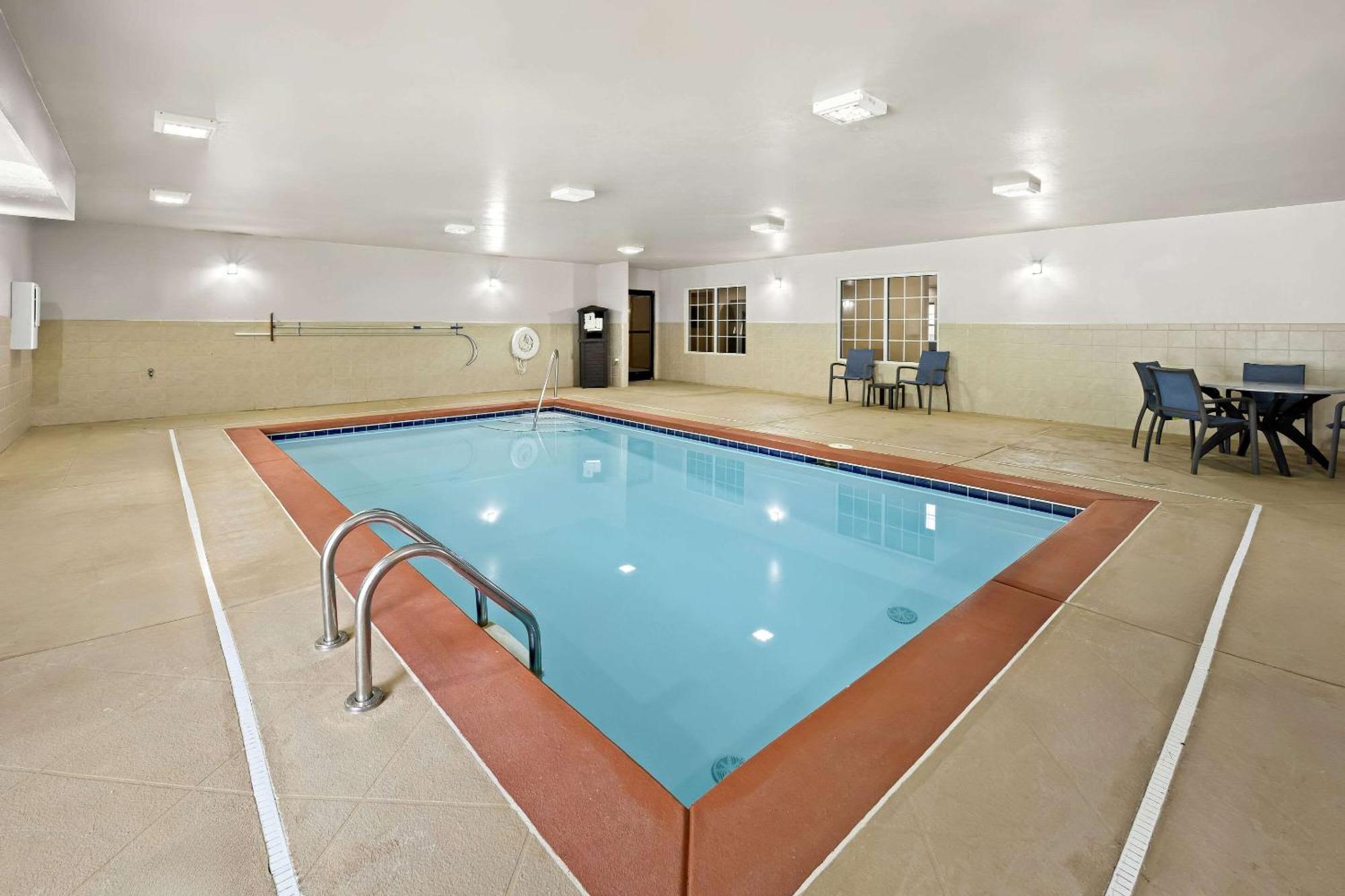 Comfort Inn & Suites High Point - Archdale Экстерьер фото