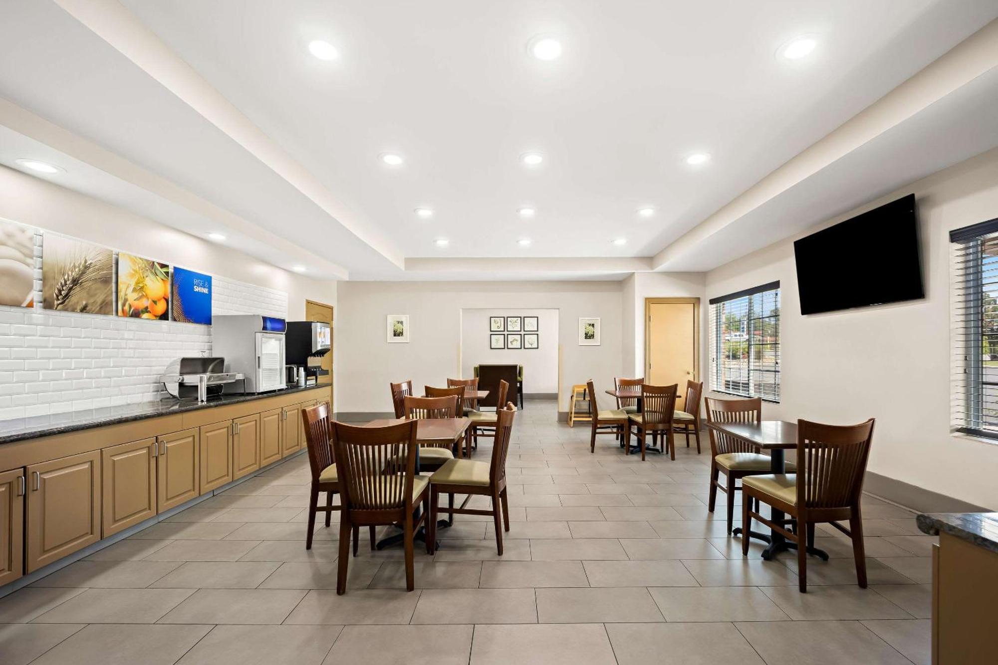 Comfort Inn & Suites High Point - Archdale Экстерьер фото