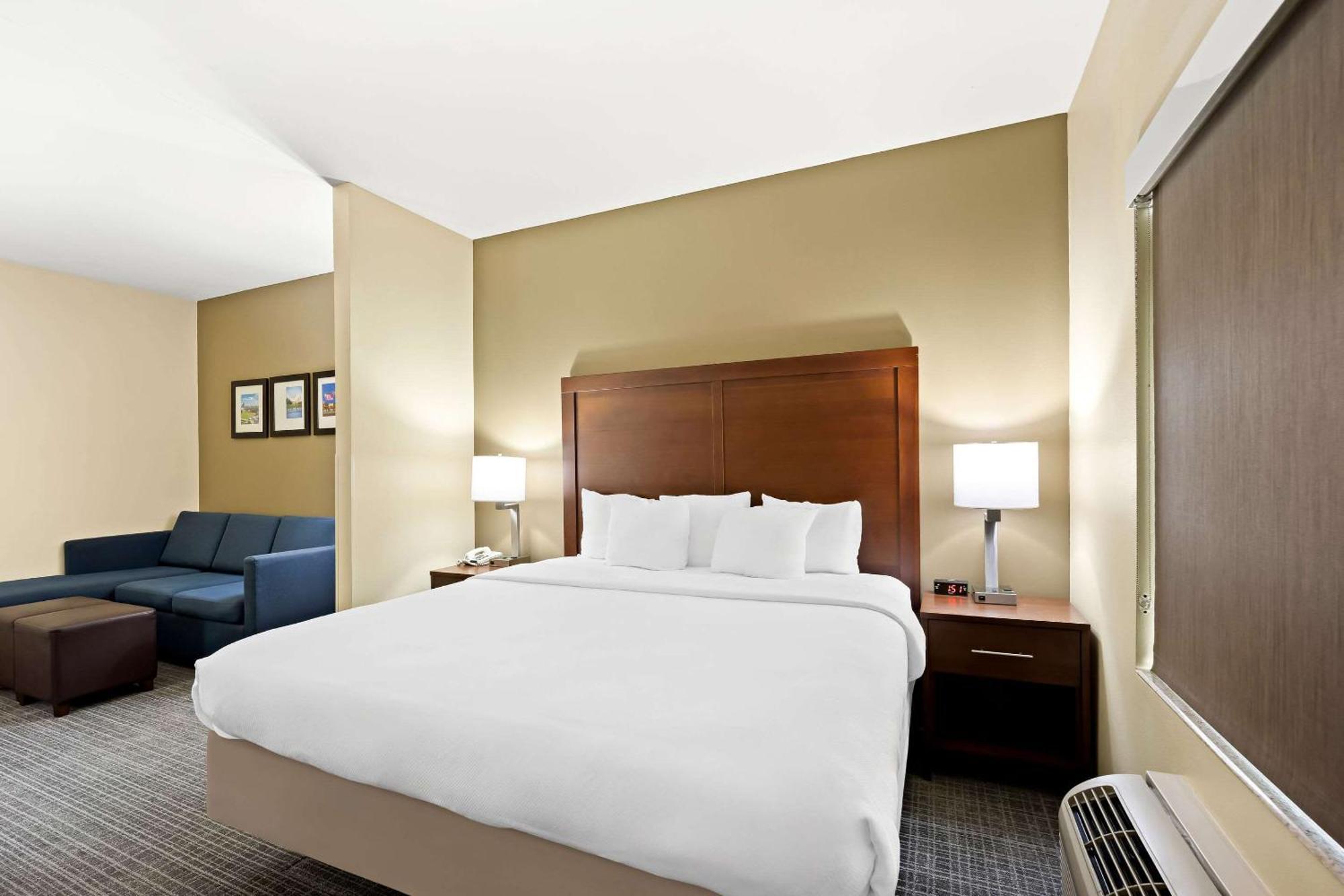 Comfort Inn & Suites High Point - Archdale Экстерьер фото