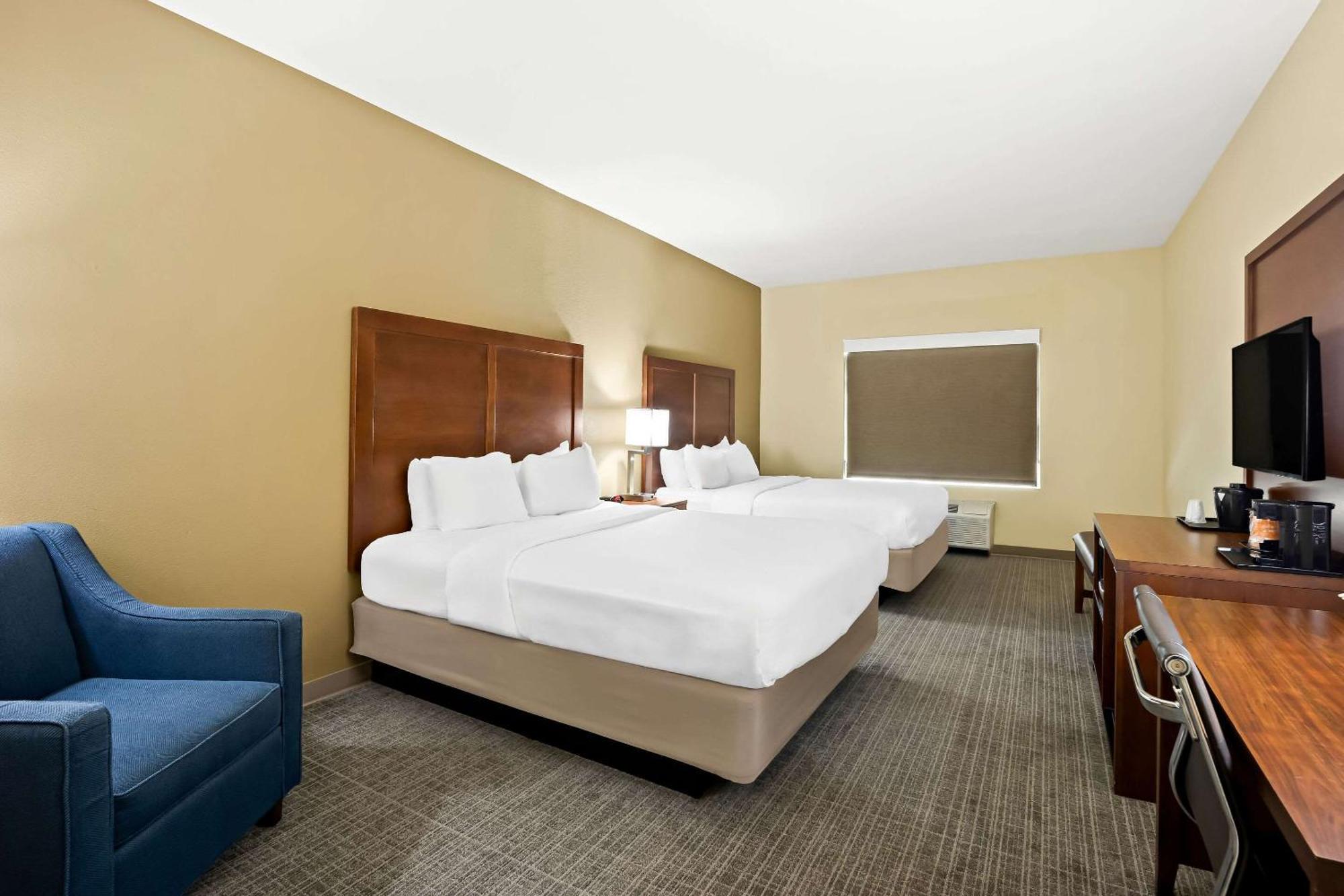 Comfort Inn & Suites High Point - Archdale Экстерьер фото